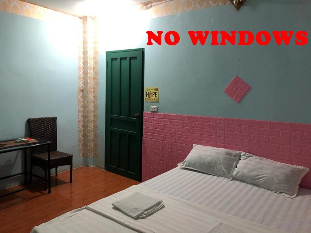 ואנג ויינג Army Barracks Guesthouse מראה חיצוני תמונה