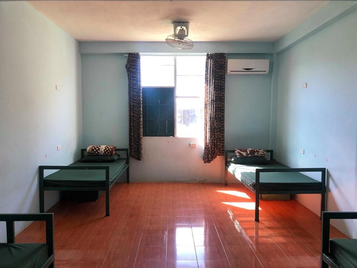ואנג ויינג Army Barracks Guesthouse מראה חיצוני תמונה