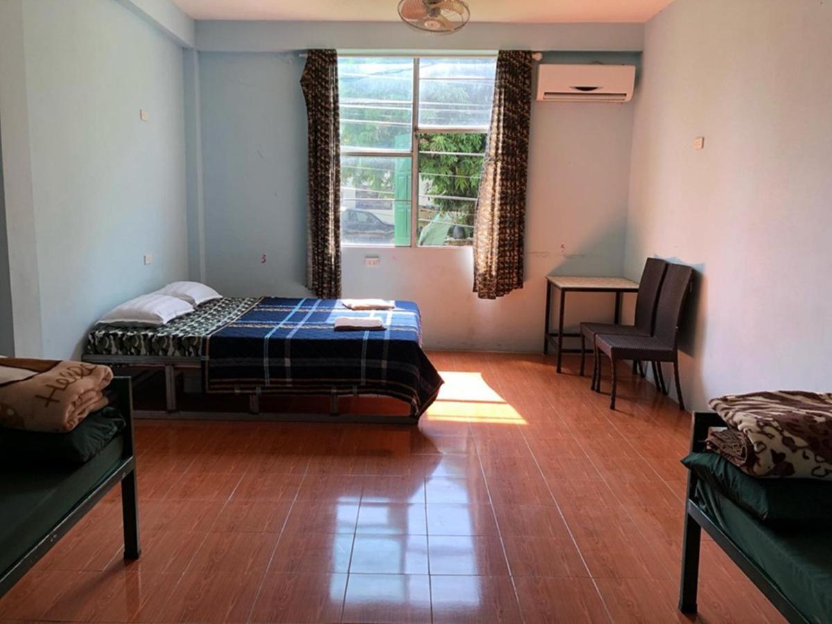 ואנג ויינג Army Barracks Guesthouse מראה חיצוני תמונה